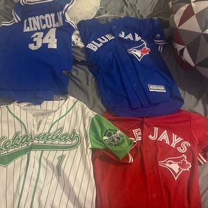 Baseball jeresys barely worn